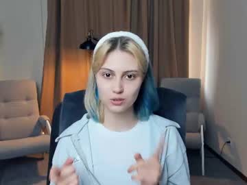 angelinaholly